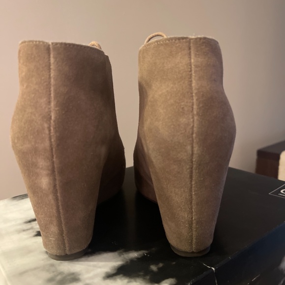 Booties - Picture 4 of 6